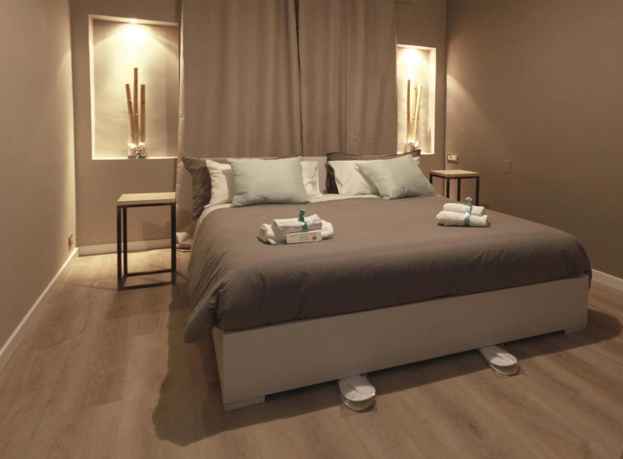 Acquachiara Iseo Deluxe Bed & Breakfast Iseo Center With Garden And Parking Inside Foresteria Eksteriør billede